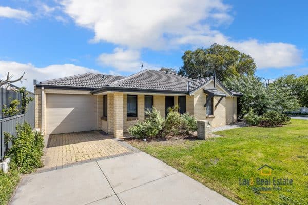 29 Fifth Avenue Bassendean WA 6054 for sale by Lay2 Real Estate. Front of property image.