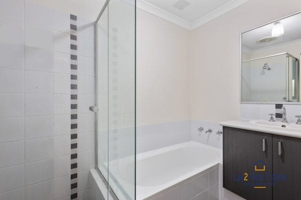 Fifth Avenue Bassendean Home For Sale. 3 Bed / 2 Bath For Sale - Image 12