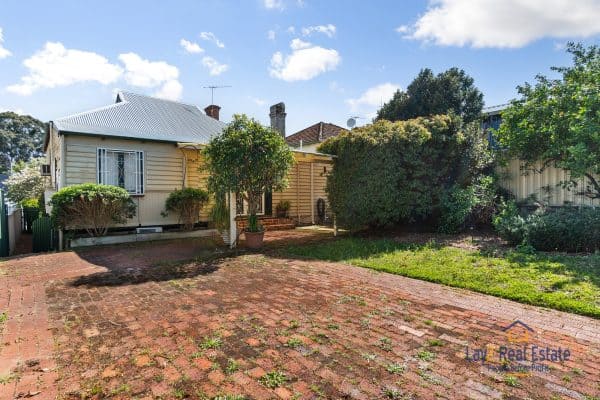 Circa 1918 Character Cottage Gem. 115 Whatley Crescent Bayswater WA 6053 - Image 16