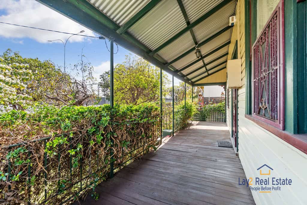 Circa 1918 Character Cottage Gem. 115 Whatley Crescent Bayswater WA 6053 - Image 13