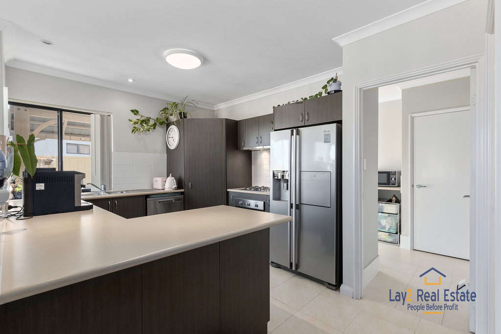 3B Law Street Morley WA 6062 Contemporary Family Oasis with Spacious Indoor-Outdoor Living! - Image 16