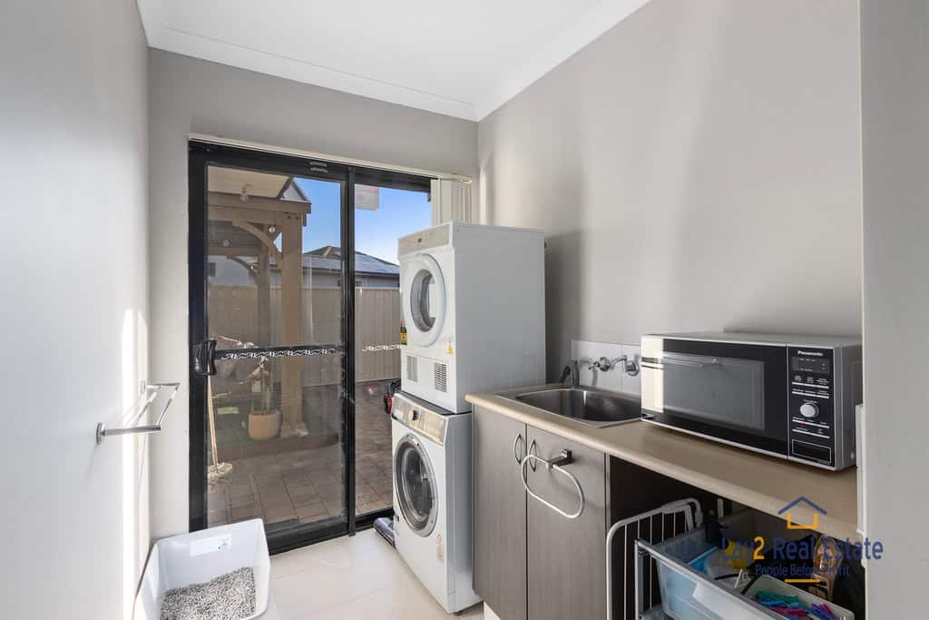 3B Law Street Morley WA 6062 Contemporary Family Oasis with Spacious Indoor-Outdoor Living! - Image 17