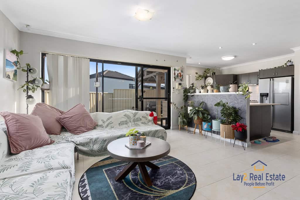 3B Law Street Morley WA 6062 Contemporary Family Oasis with Spacious Indoor-Outdoor Living! - Image 9