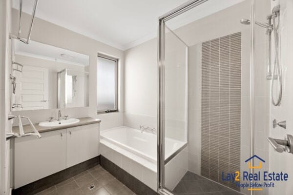 41A Slade Street Bayswater WA 6053. NOW SOLD Spacious 4 Bed 2 Bath Home in 5 Star Location - Image 21