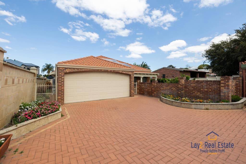 Meticulously Kept 3 Bed Family Home in Bayswater UNDER OFFER. - Image 3
