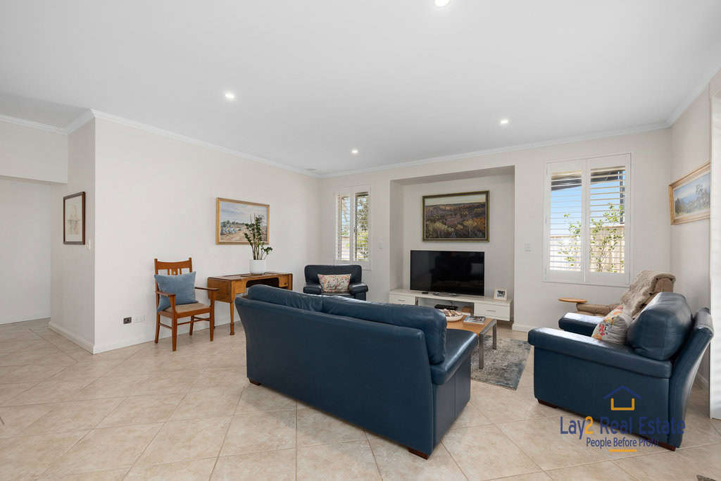 Meticulously Kept 3 Bed Family Home in Bayswater UNDER OFFER. - Image 11
