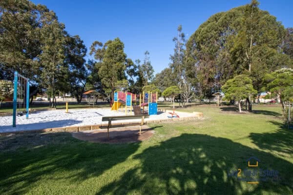 3B Law Street Morley WA 6062 Contemporary Family Oasis with Spacious Indoor-Outdoor Living! - Image 27