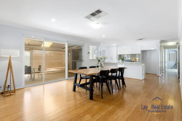26 Hackbridge Way Bayswater WA 6053 | Fabulous 4 Bed 2 Bath Beauty - Image 4