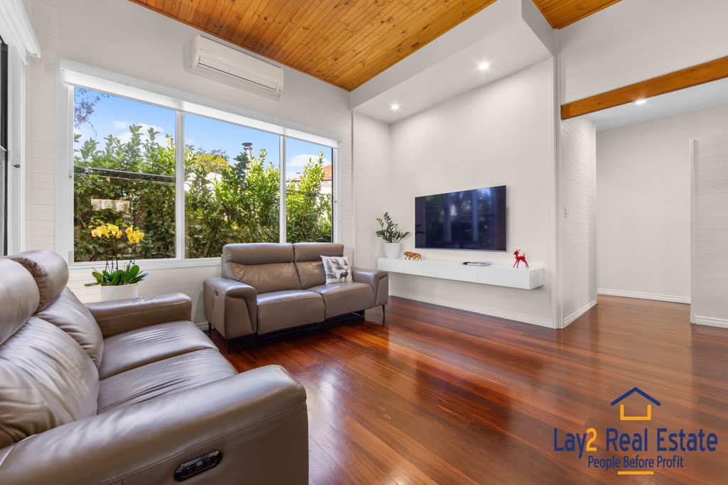 32 Murray Street Bayswater WA 6053 NOW SOLD - Charming Classic 1920's Home - Image 9
