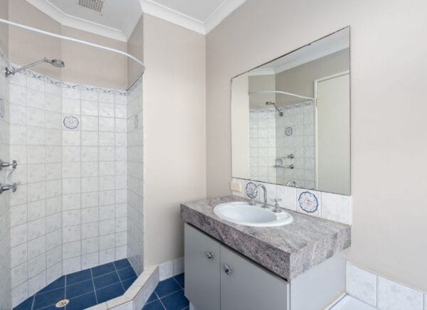 11 Mons Street Ashfield WA 6054 | 4 Bed 2 Bath Family Size Home - Image 11