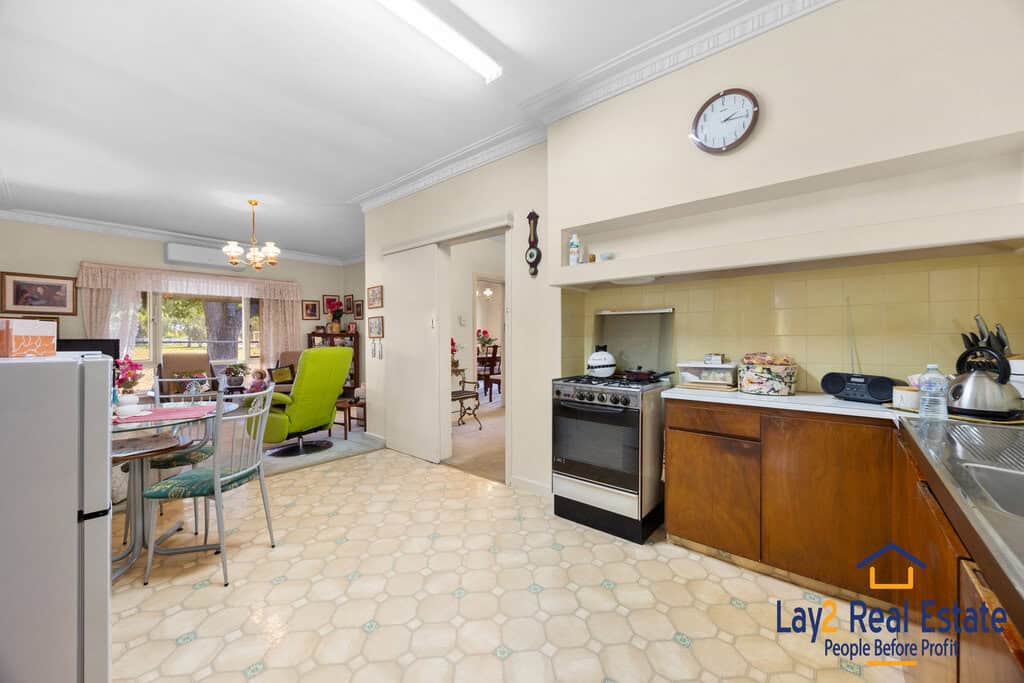 42 Vera Street Morley WA 6062 - Charming 1960s Brick Home on R40 Zoned 811m² Block - Image 11