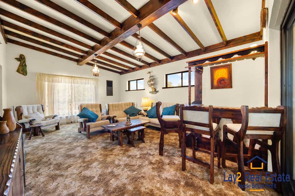 42 Vera Street Morley WA 6062 - Charming 1960s Brick Home on R40 Zoned 811m² Block - Image 9