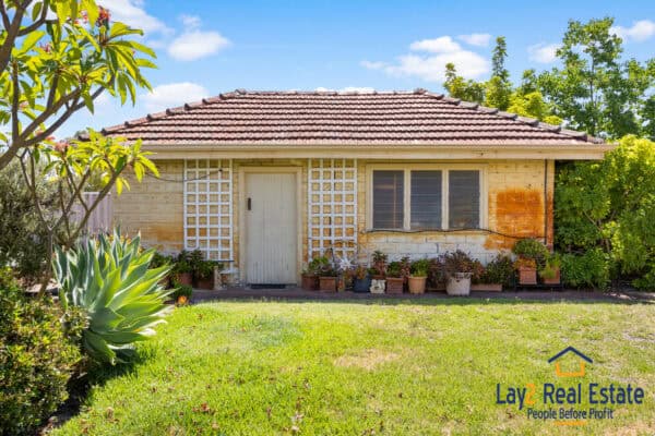 42 Vera Street Morley WA 6062 - Charming 1960s Brick Home on R40 Zoned 811m² Block - Image 17