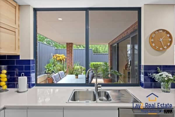 116A Salisbury Street Bedford WA 6052 Modern 3 Bed 2 Bath. Move-In Ready! - Image 12