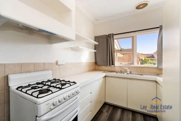 1/17 Pola Street Dianella WA 6059 - Blank Canvas 1960s Brick Home - Image 8
