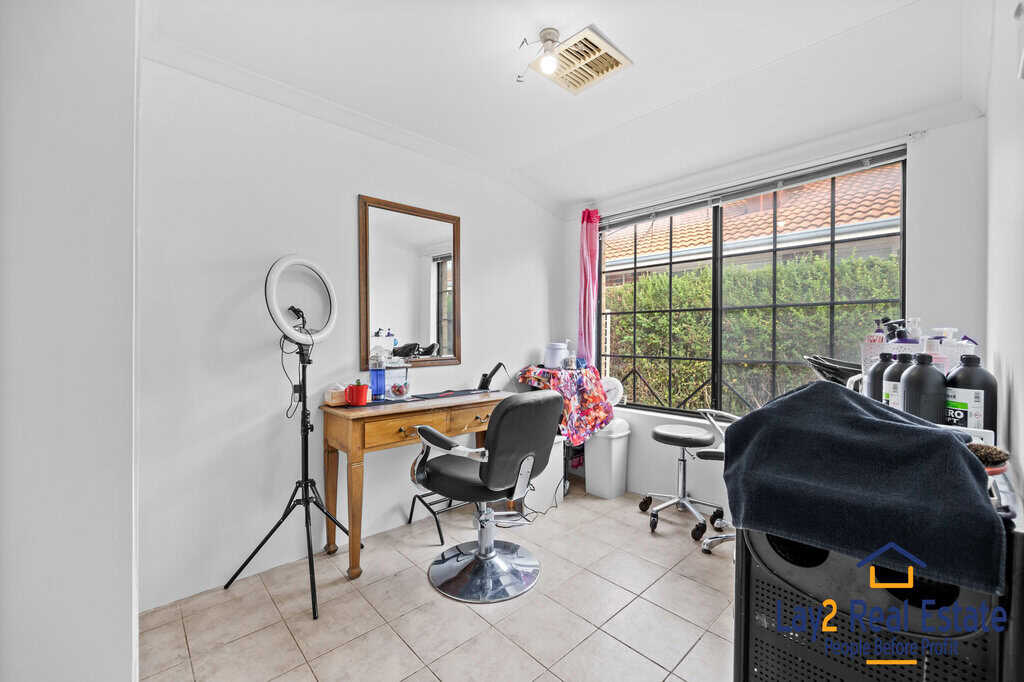Just Like a Club Med on Meakins Court! In the Heart of Bayswater WA - Image 19