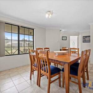 Just Like a Club Med on Meakins Court! In the Heart of Bayswater WA - Image 11