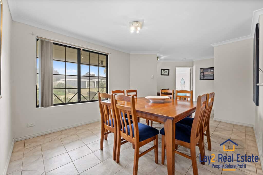 Just Like a Club Med on Meakins Court! In the Heart of Bayswater WA - Image 11