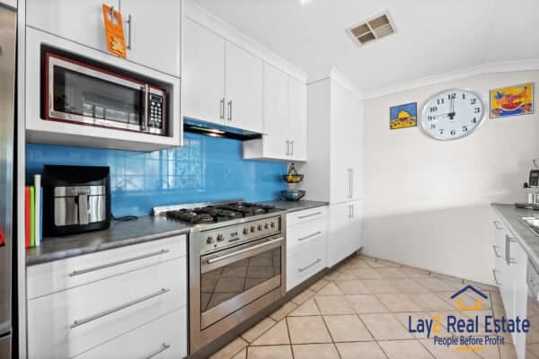 Just Like a Club Med on Meakins Court! In the Heart of Bayswater WA - Image 7
