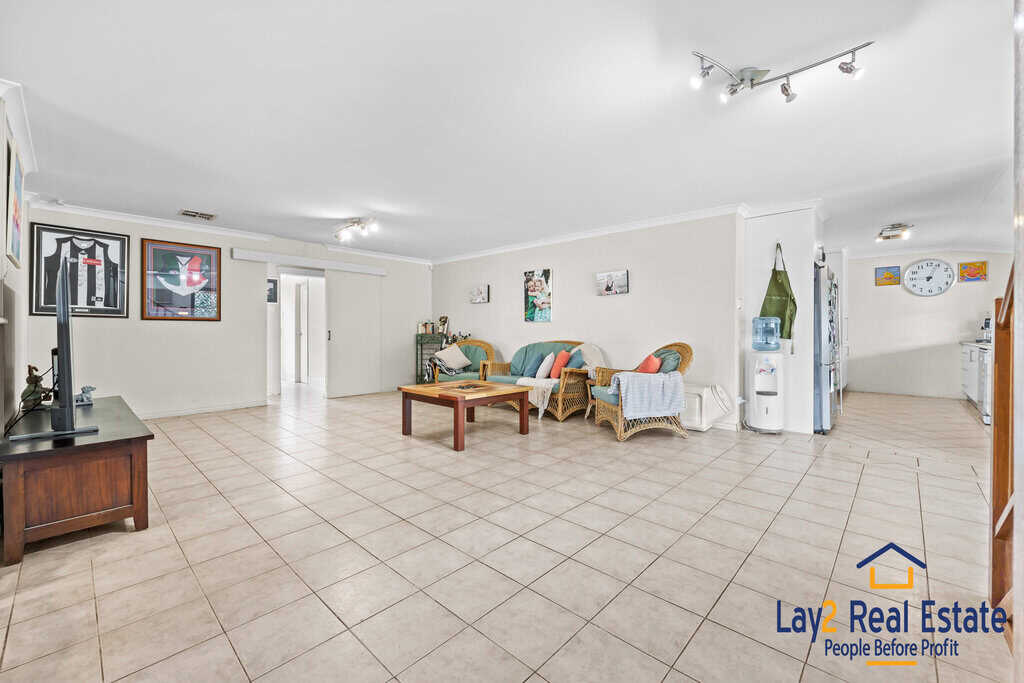 Just Like a Club Med on Meakins Court! In the Heart of Bayswater WA - Image 5