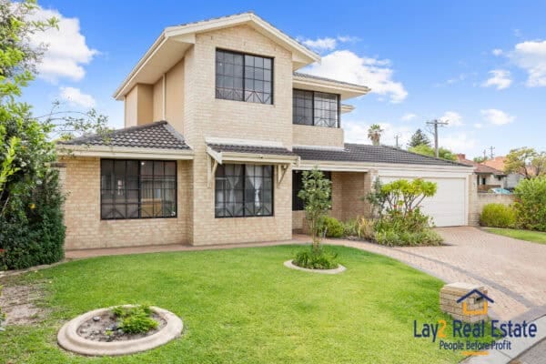 Just Like a Club Med on Meakins Court! In the Heart of Bayswater WA