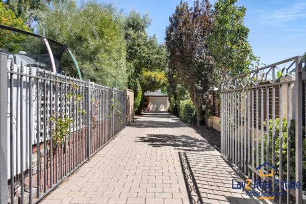 68A Katanning Street Bayswater WA 6053 Charming Brick Home in a Private Leafy Setting - Image 4