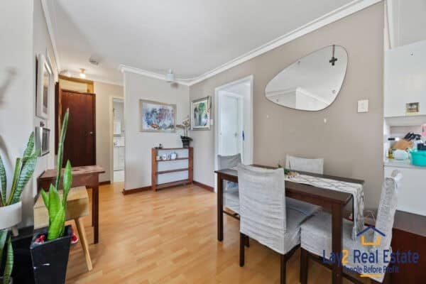 89A May Street Bedford WA 6052 Centrally Located 2 Bed Duplex Half. - Image 10
