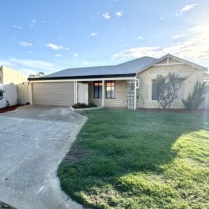 20 McWhae Gardens Bayswater. Front of House. Contact Mick Lay