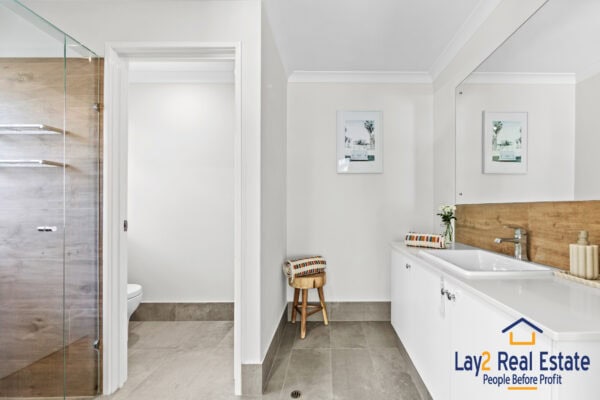 11 Station Street Bayswater WA.  A Perfect Home & Location for Modern Living. - Image 15