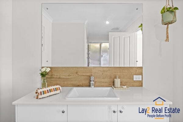 11 Station Street Bayswater WA.  A Perfect Home & Location for Modern Living. - Image 16