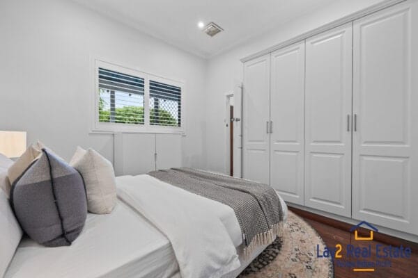 11 Traylen Road Bayswater WA 6053. 1930's Character Cottage For Sale - Image 3