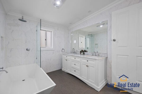11 Traylen Road Bayswater WA 6053. 1930's Character Cottage For Sale - Image 25