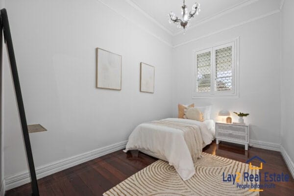 11 Traylen Road Bayswater WA 6053. 1930's Character Cottage For Sale - Image 7