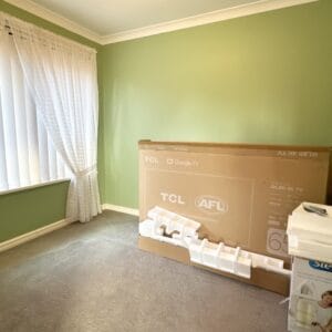 20 McWhae Gardens Bayswater. Bed 4. Contact Mick Lay