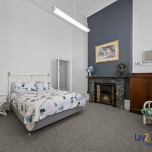 147 Avon Terrace York WA 6302. Sea Change, Anyone? Circa 1889 Built Two Storey Bank. - Image 8