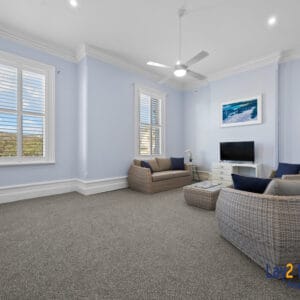 147 Avon Terrace York WA 6302. Sea Change, Anyone? Circa 1889 Built Two Storey Bank. - Image 19