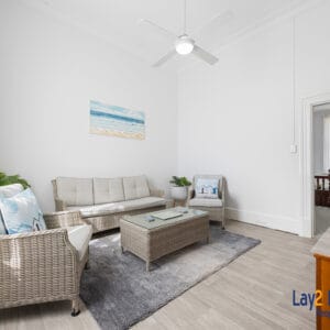 147 Avon Terrace York WA 6302. Sea Change, Anyone? Circa 1889 Built Two Storey Bank. - Image 24