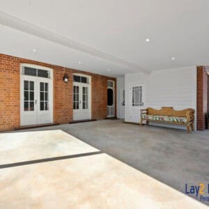 147 Avon Terrace York WA 6302. Sea Change, Anyone? Circa 1889 Built Two Storey Bank. - Image 30