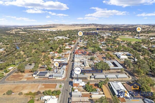147 Avon Terrace York WA 6302. Ariel Photo.