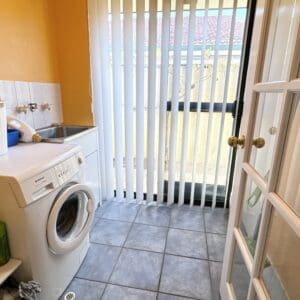 20 McWhae Gardens Bayswater. Laundry. Contact Mick Lay