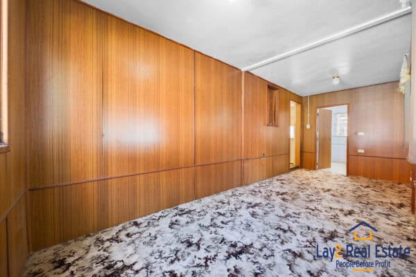 23 Hayward Street Bayswater WA 6053. 1940's Character Home. - Image 15
