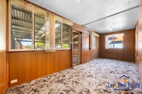 23 Hayward Street Bayswater WA 6053. 1940's Character Home. - Image 16