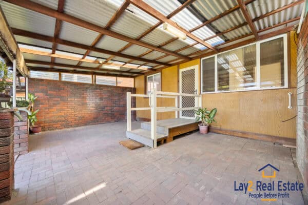 23 Hayward Street Bayswater WA 6053. 1940's Character Home. - Image 19