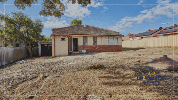 44 Cobden Street Bayswater WA 6053 For Sale. Rare Opportunity here. 1012m2 block with a Character 1930's Home! - Image 11