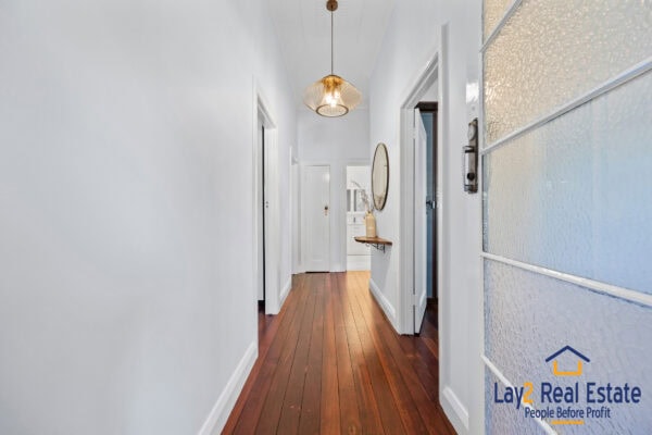 51 Roberts Street Bayswater WA For Sale.  A Vibrant Central Bayswater Gem! - Image 5