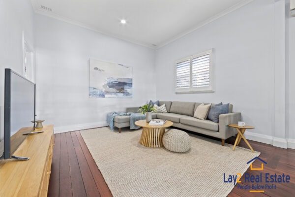 51 Roberts Street Bayswater WA For Sale.  A Vibrant Central Bayswater Gem! - Image 11