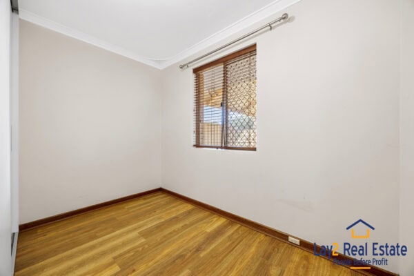 81 Glover Street Dianella WA 6059. Duplex Half For Sale. - Image 11
