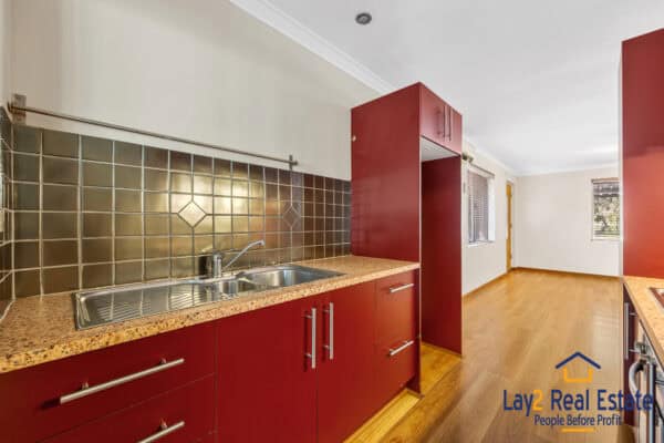 81 Glover Street Dianella WA 6059. Duplex Half For Sale. - Image 7