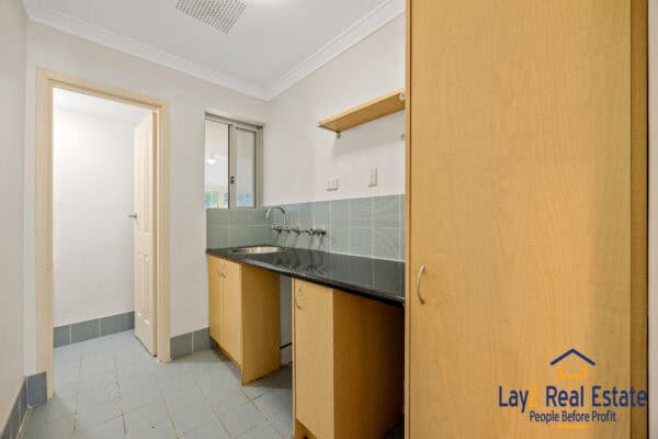 81 Glover Street Dianella WA 6059. Duplex Half For Sale. - Image 13