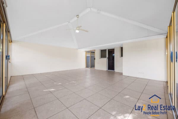 81 Glover Street Dianella WA 6059. Duplex Half For Sale. - Image 2